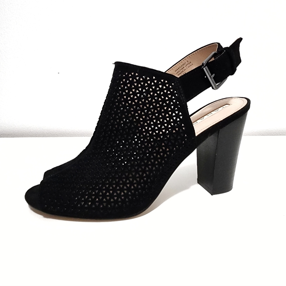 Tahari Black Leather Margaret Heeled Stacked Sandal